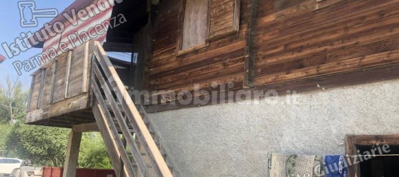 5 rooms House in Montechiarugolo, Italy No. 14512 13