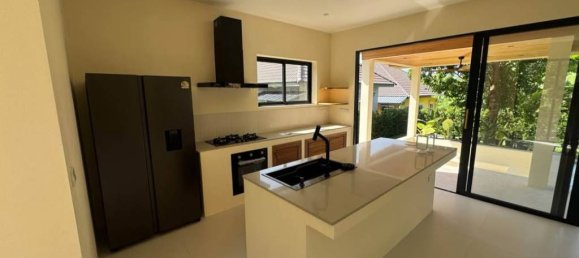 Villa T2 em Surat Thani, Thailand N.º 58445 6