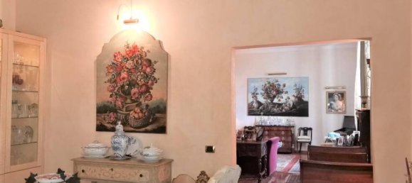 5 bedrooms Apartment in Livorno, Italy No. 220526 41