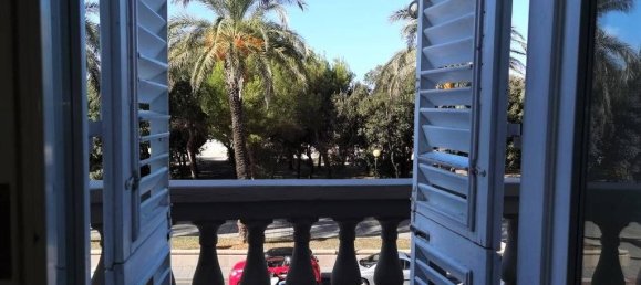 5 bedrooms Apartment in Livorno, Italy No. 220526 8