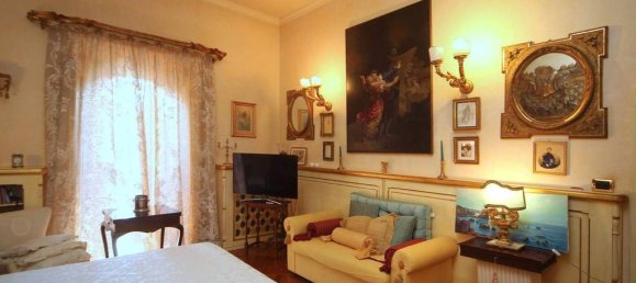 5 bedrooms Apartment in Livorno, Italy No. 220526 20