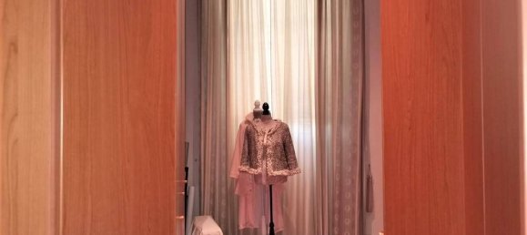 5 bedrooms Apartment in Livorno, Italy No. 220526 37