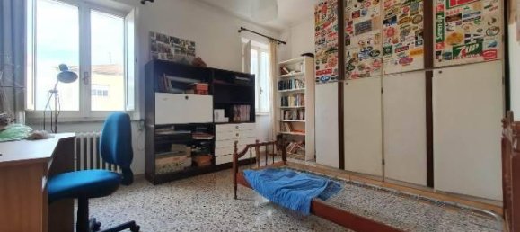 5 rooms Apartment in Osimo, Italy No. 17774 9