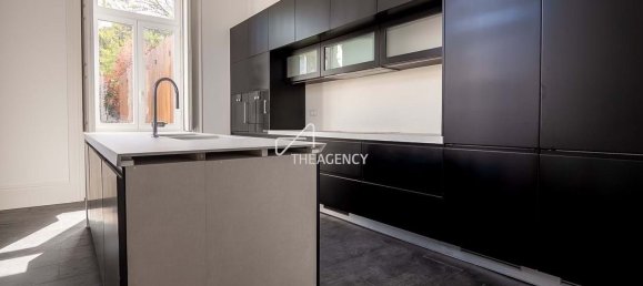 1274m² Building in Porto, Portugal No. 49013 16