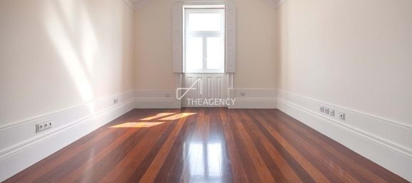 1274m² Building in Porto, Portugal No. 49013 12