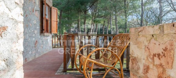 5 bedrooms House in Campello sul Clitunno, Italy No. 178522 5