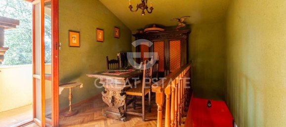 5 bedrooms House in Campello sul Clitunno, Italy No. 178522 17