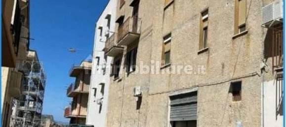 2 bedrooms Apartment in Altavilla Milicia, Italy No. 208177 3