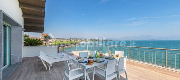 1900m² Commercial property in Desenzano del Garda, Italy No. 7006 3