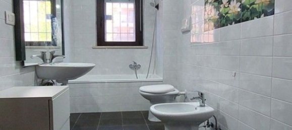 Apartamento de 4 divisões em Foggia, Italy N.º 265696 18