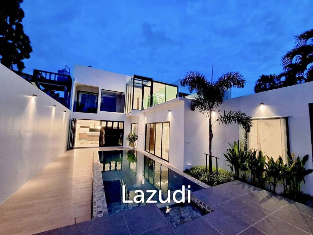 3 bedrooms Villa in Rawai, Thailand No. 24453