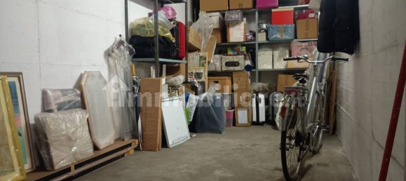  مرآب في Milan, Italy 15متر مربع رقم 346615 3