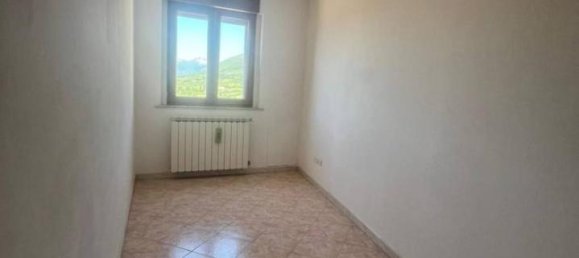 3-salle Appartement à Castel di Sangro, Italy No. 119354 12
