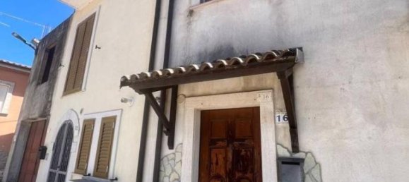 3-salle Appartement à Castel di Sangro, Italy No. 119354 10