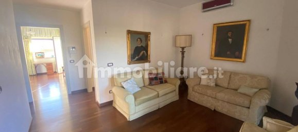 3 bedrooms Apartment in Bari, Italy No. 371116 24