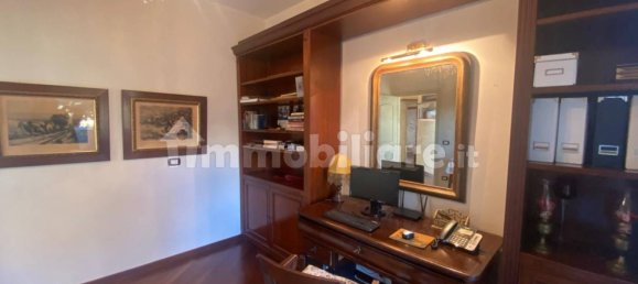 3 bedrooms Apartment in Bari, Italy No. 371116 5