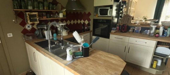 4 chambres Villa à Mehun-sur-Yèvre, France No. 64448 4