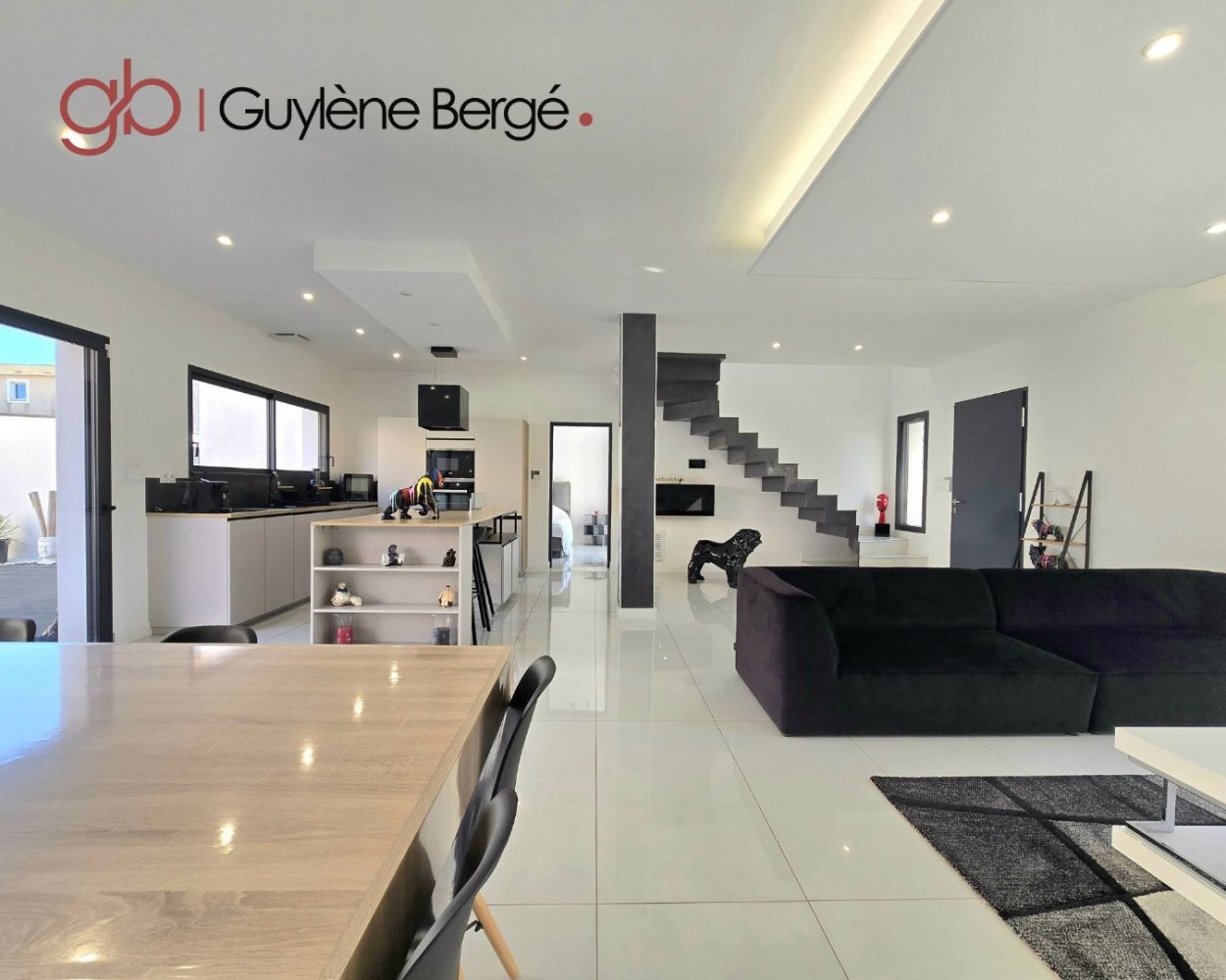 4 Schlafzimmer Villa in Lunel, France, Nr. 297663