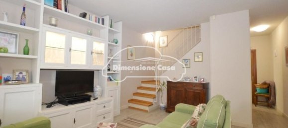 6 rooms House in Lucca, Italy No. 288225 2