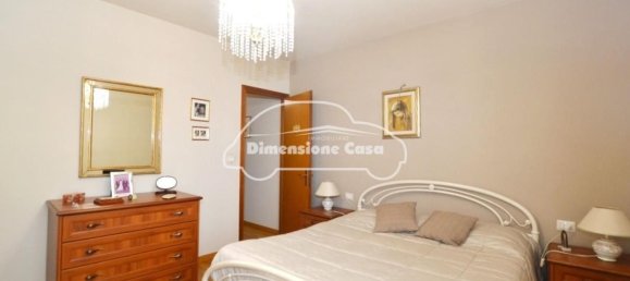 6 rooms House in Lucca, Italy No. 288225 14
