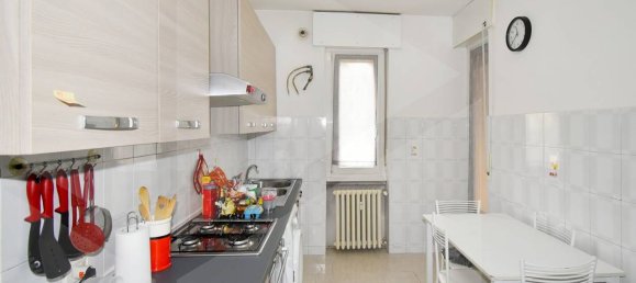 3 rooms Apartment in Parabiago, Italy No. 22008 7