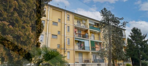 3 rooms Apartment in Parabiago, Italy No. 22008 3