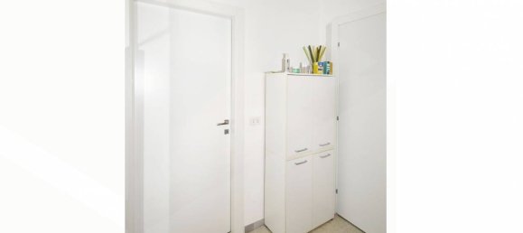 3 rooms Apartment in Parabiago, Italy No. 22008 9