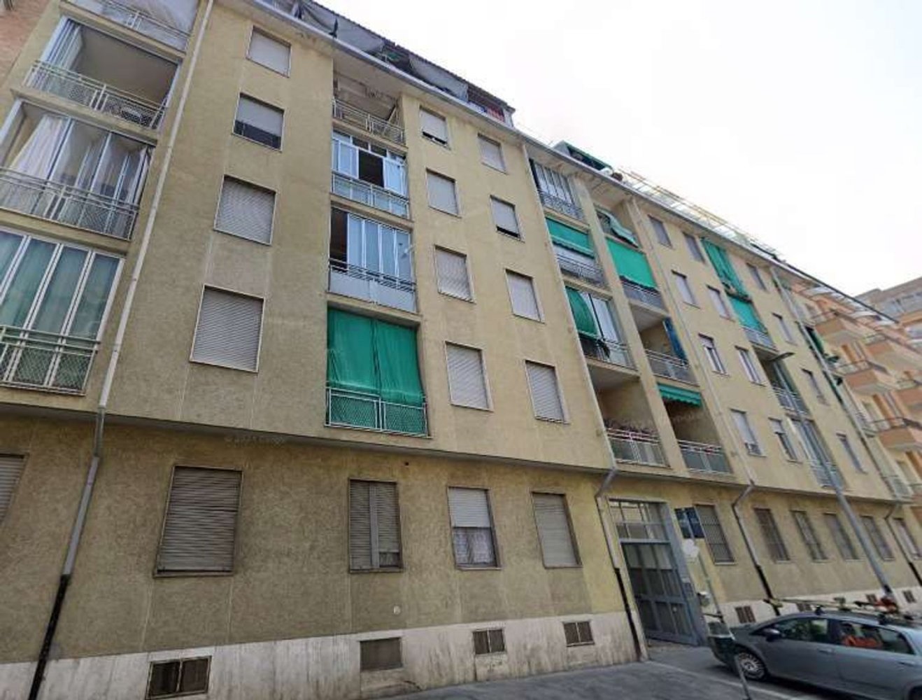 4-Zimmer Wohnung in Turin, Italy, Nr. 295400
