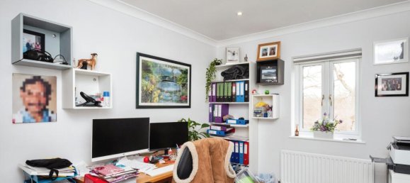 4 bedrooms House in Tonbridge, United Kingdom No. 10392 7