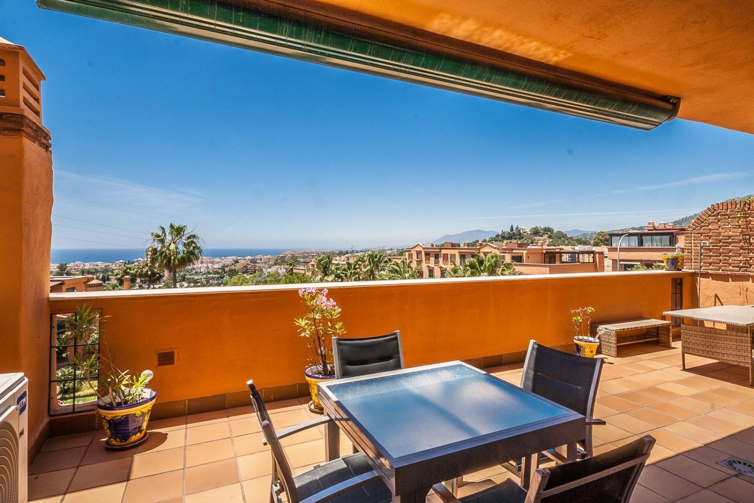 3 Schlafzimmer Wohnung in Marbella, Spain, Nr. 148810