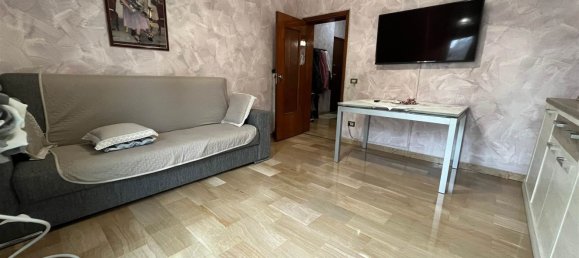 6-Zimmer Wohnung in Modena, Italy, Nr. 214918 6