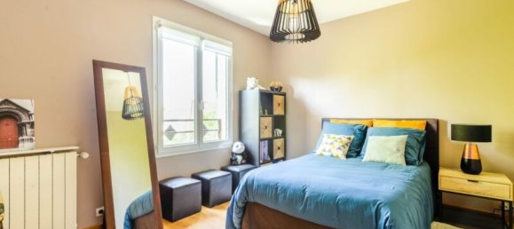 4 bedrooms House in Argenteuil, France No. 330706 6