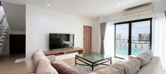 3 chambres house à vendre à Pattaya, Chonburi, Eastern Thailand, Thailand № 81365 15