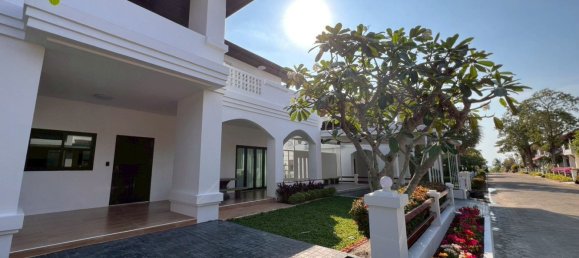 3 chambres house à vendre à Pattaya, Chonburi, Eastern Thailand, Thailand № 81365 5