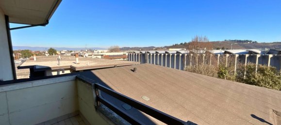 4 rooms Apartment in Vicenza, Italy No. 233183 6