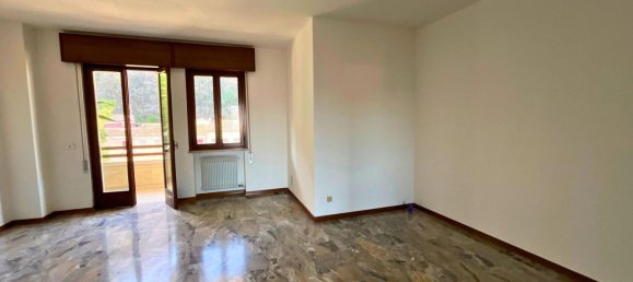 4 rooms Apartment in Vicenza, Italy No. 233183 4
