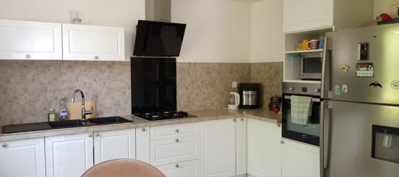 3 bedrooms House in Goussainville, France No. 178362 4