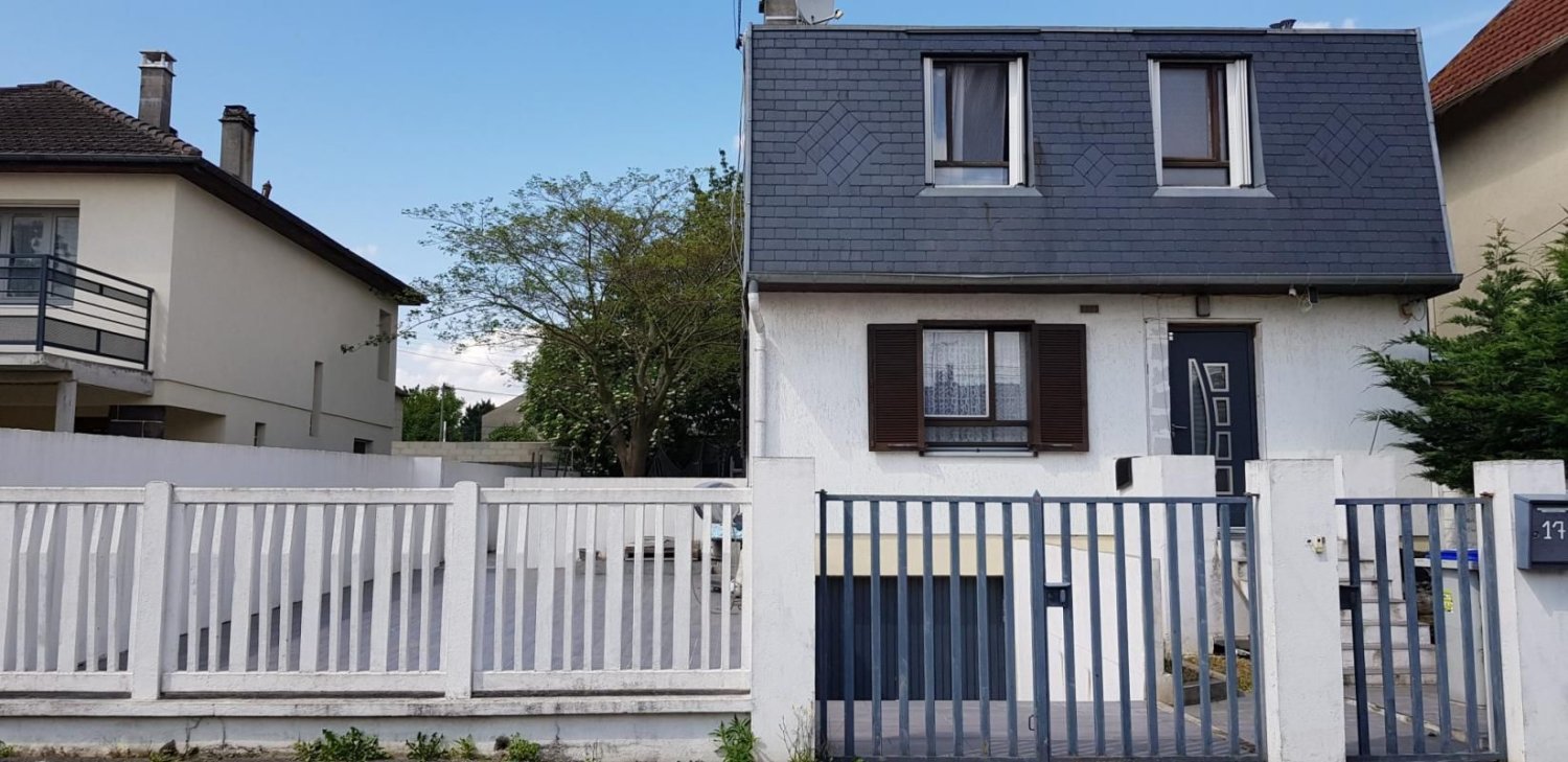 3 bedrooms House in Goussainville, France No. 178362