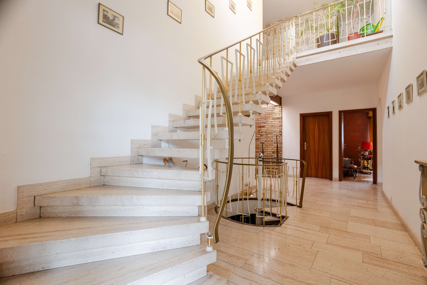 4 Schlafzimmer Haus in Offenbach, Germany, Nr. 236264