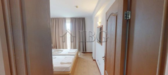 Apartamento com 4 quartos em condomínio em Kosharitsa, Bulgaria N.º 1144 15