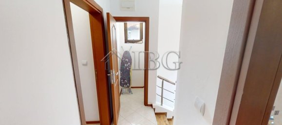 Apartamento com 4 quartos em condomínio em Kosharitsa, Bulgaria N.º 1144 18