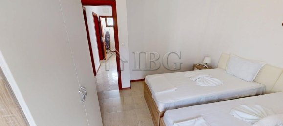 Apartamento com 4 quartos em condomínio em Kosharitsa, Bulgaria N.º 1144 14