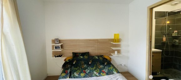 Casa de 3 dormitorios en Neuille-Pont-Pierre, France No. 224244 8