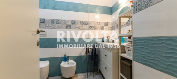3 bedrooms Apartment in Rome, Italy No. 154231 36