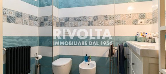 3 bedrooms Apartment in Rome, Italy No. 154231 21
