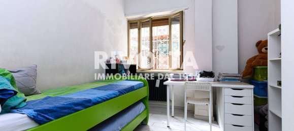 3 bedrooms Apartment in Rome, Italy No. 154231 27