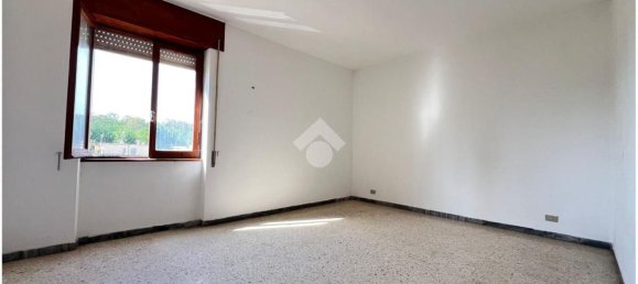 4 rooms Apartment in Latina, Italy No. 156492 10