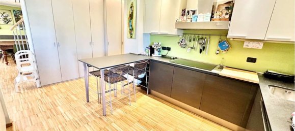 6 bedrooms Apartment in Imola, Italy No. 347691 3