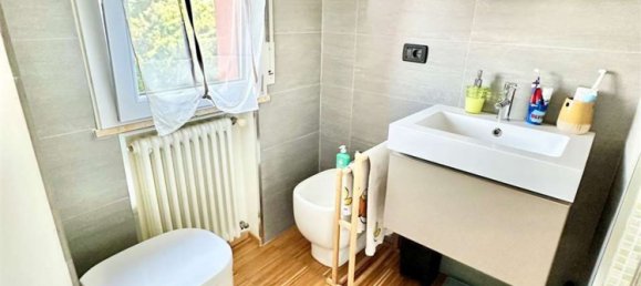 6 bedrooms Apartment in Imola, Italy No. 347691 29