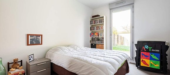 2 bedrooms Apartment in Cachan, France No. 187346 8